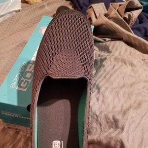 Sketchers women's shoes, grey